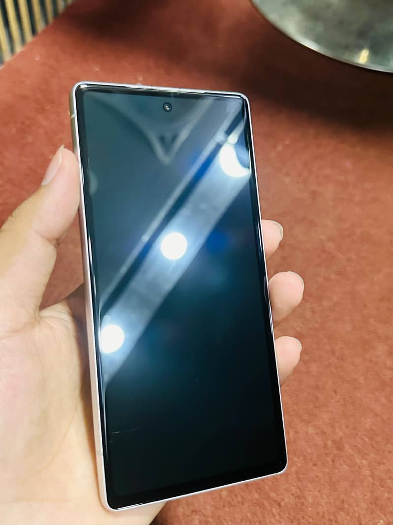 Google pixel 7a 2