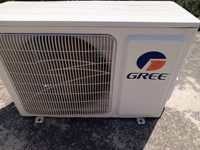Gree AC 1 ton for sale