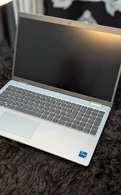 Dell latitude 5520 Core i5 11gen