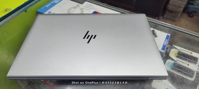 HP elitebook 840 G8