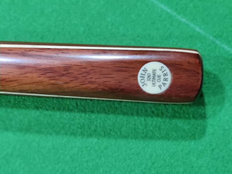 snooker cue 1