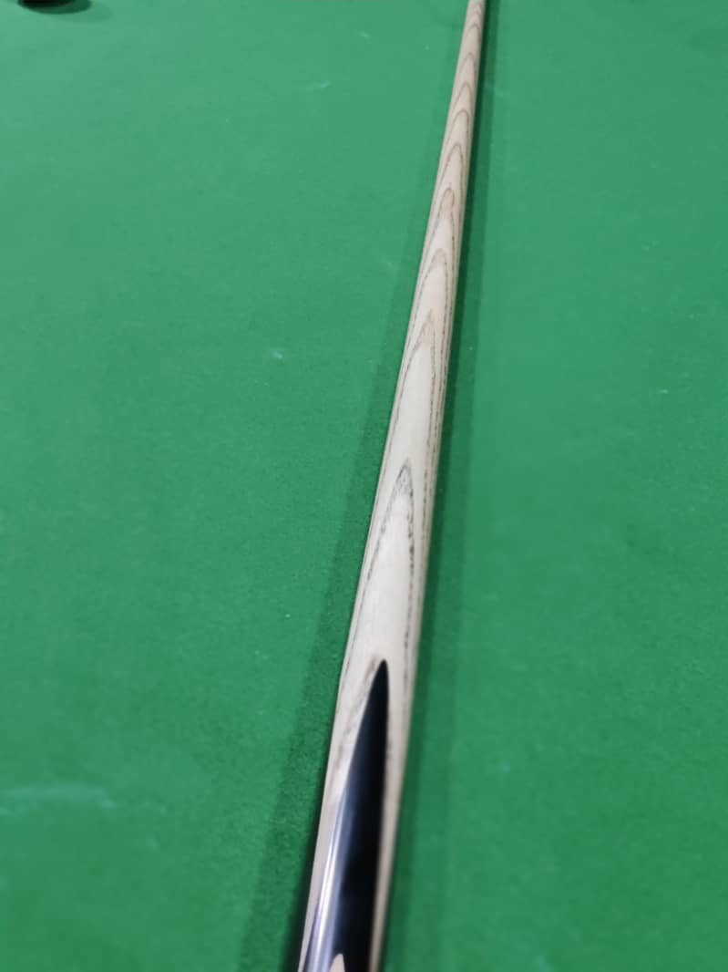 snooker cue 2