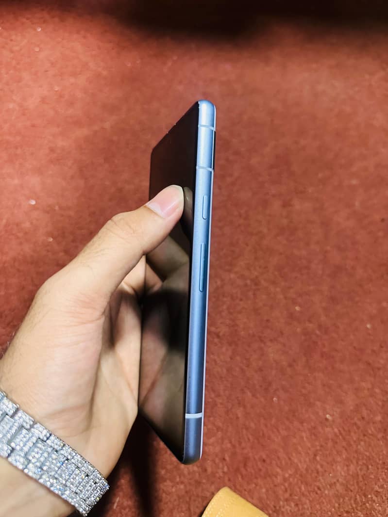 Google Pixel 7a 2