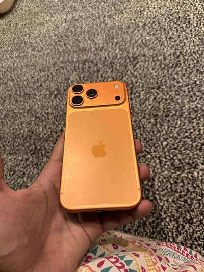 i want to sale  my i phone 17promax 256/osmoc orange factory unlock