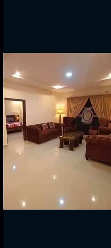 Par Day and short Time One and Two BeD Room appaertment Available for rent Bahria Town Phase 4 and 6 Empire Heights 2 family apartment any time available