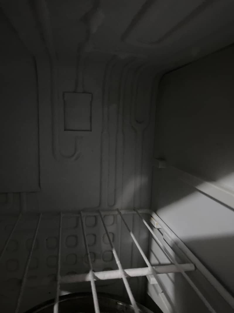 Orient fridge 1