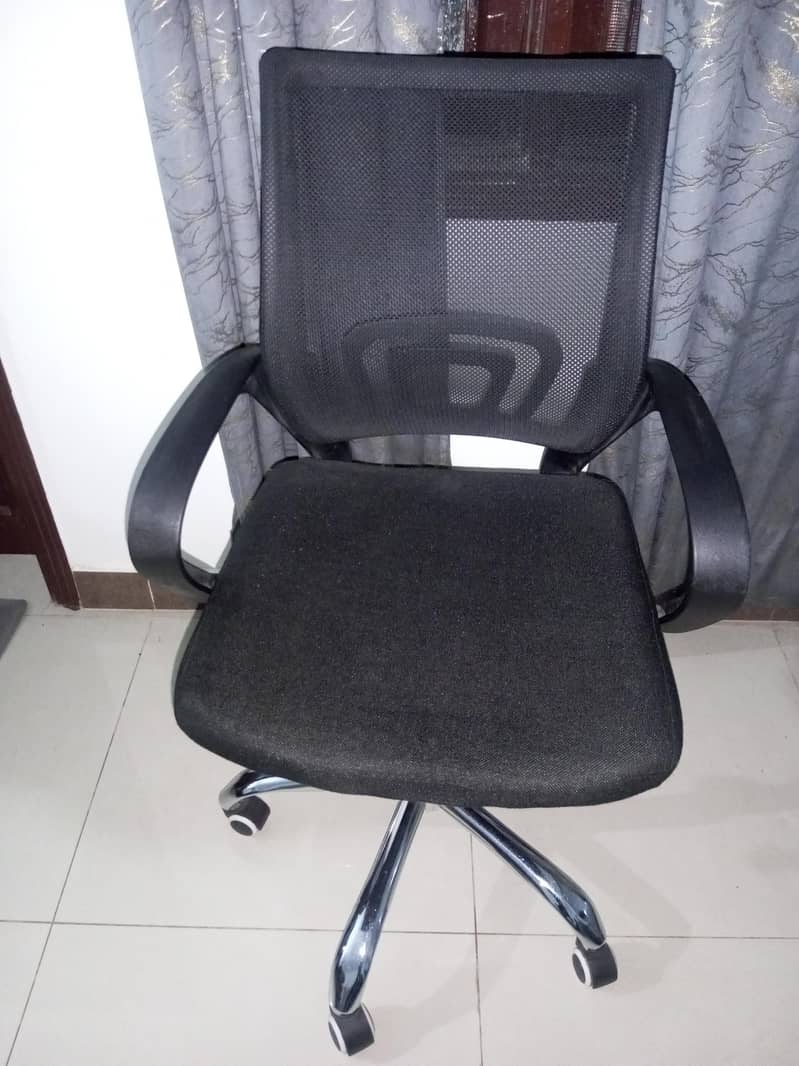 Chair 0