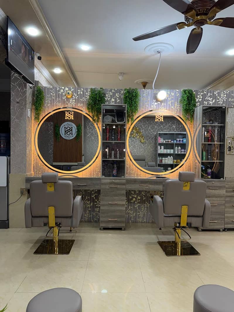 salon 11