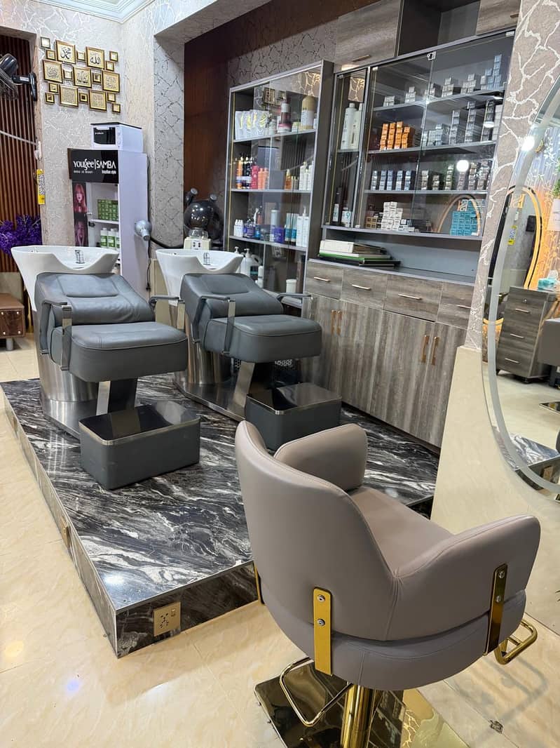 salon 14