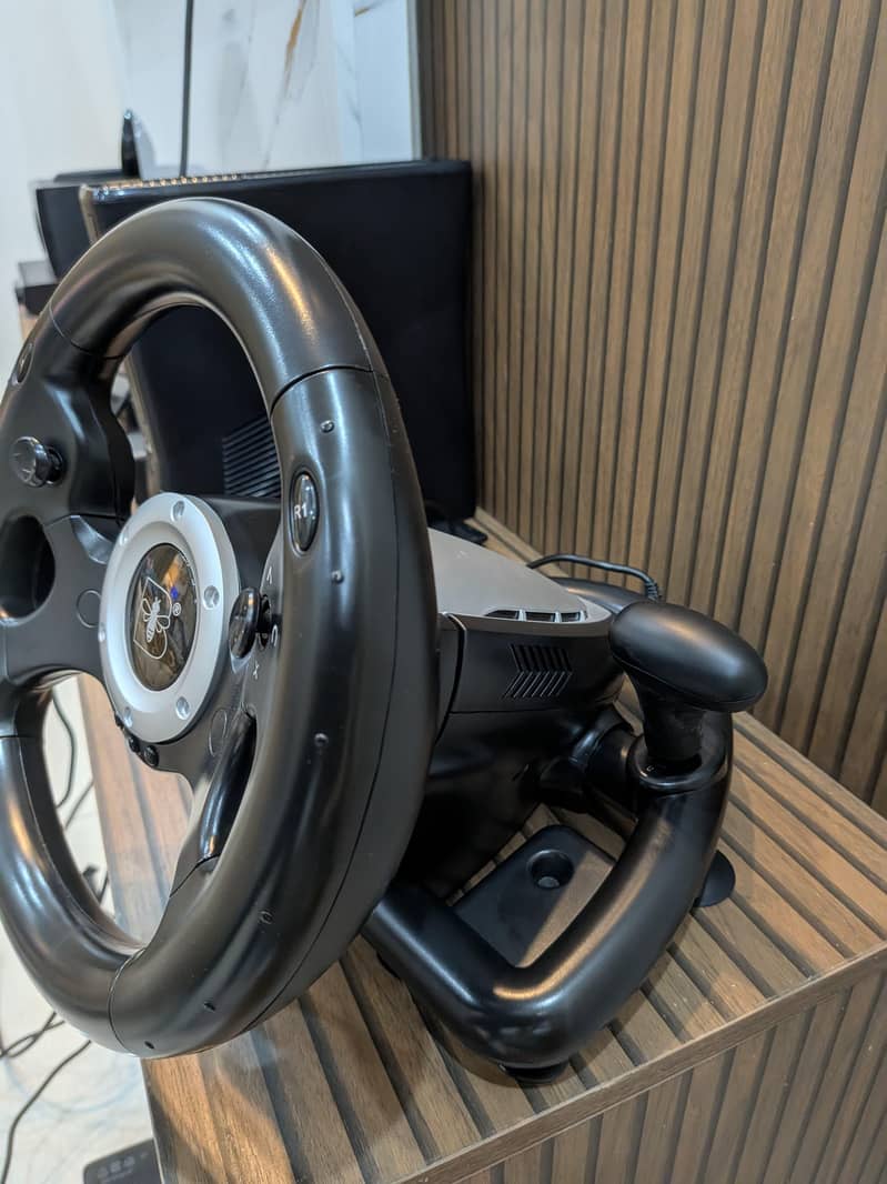 Steering Wheel 1