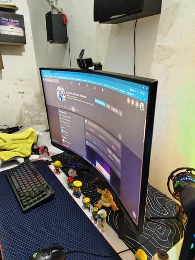 Gaming monitors available at very good price