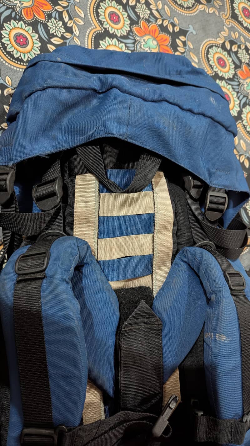 hiking backpack 65L 4