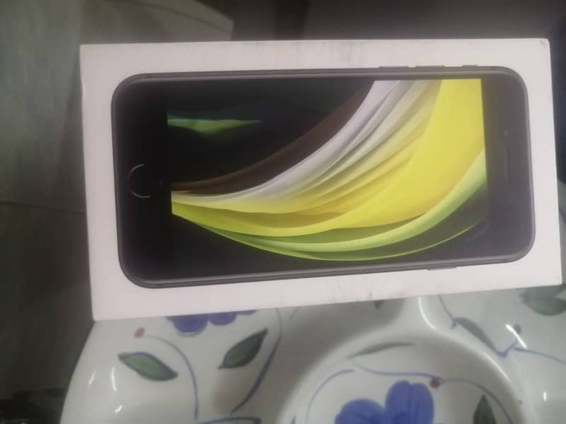 Apple iPhone SE 0