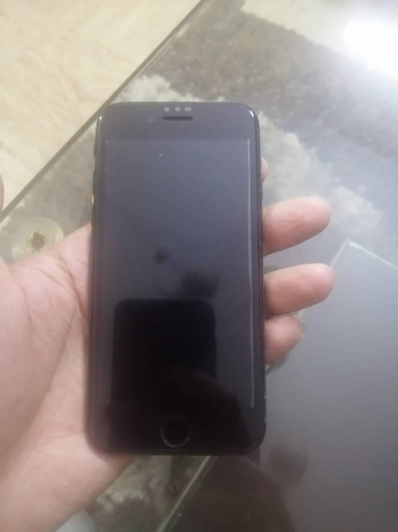 Apple iPhone SE 3