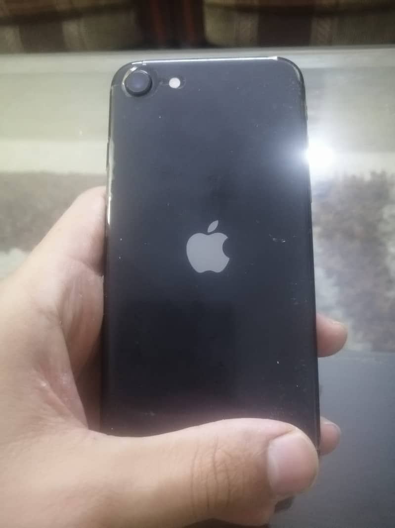 Apple iPhone SE 6