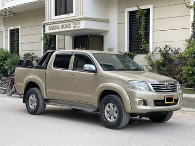 Toyota Hilux Vigo Champ Model 2012/13