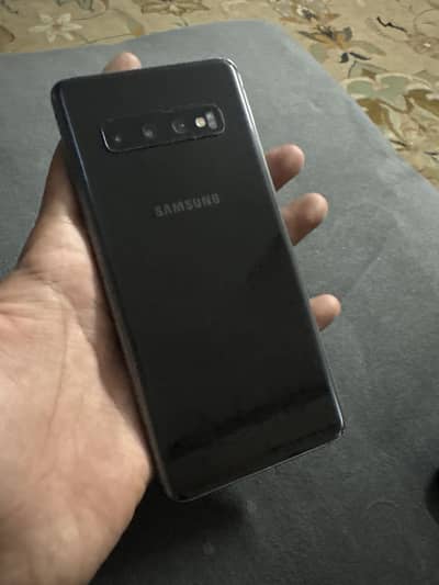 Samsung S10