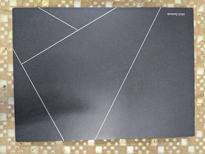 ASUS Zenbook S 13 OLED UX5304V – 16GB RAM, 1TB SSD, 2024 Model