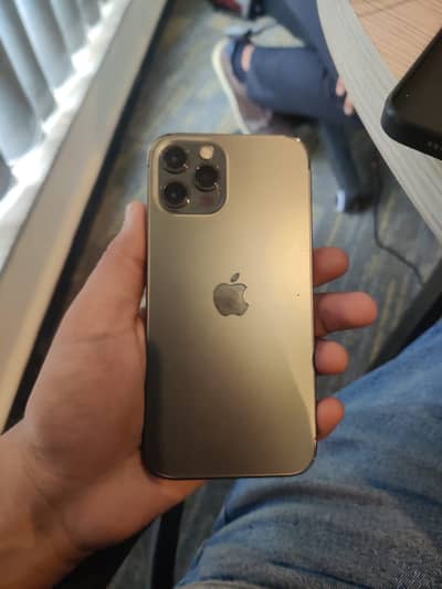 12 pro FU 128 gb 96 health