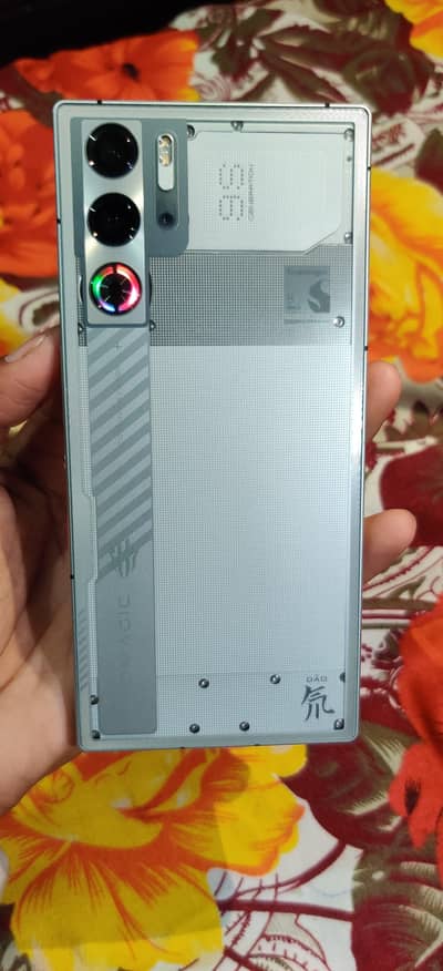 RED MAGIC 9S PRO WITH box AND  ALL accessories