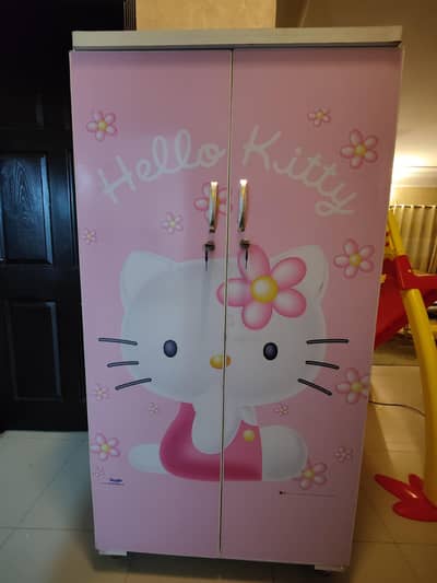 Kids Cupboard Custom-made (Hello kitty)
