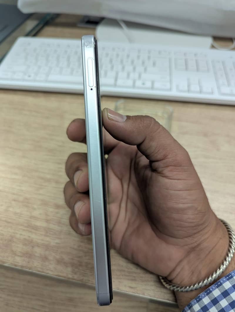 oppo a6s 1