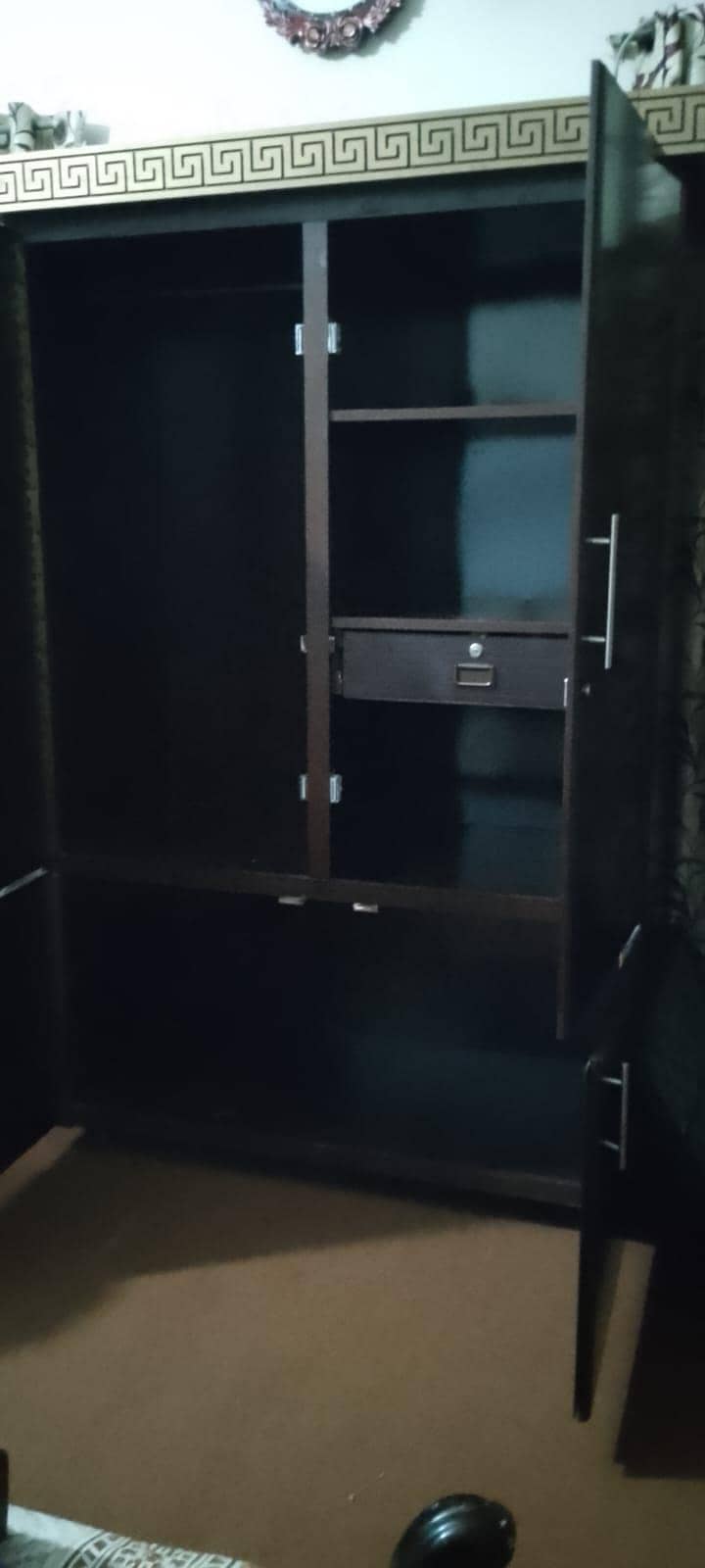 wardrobe 2