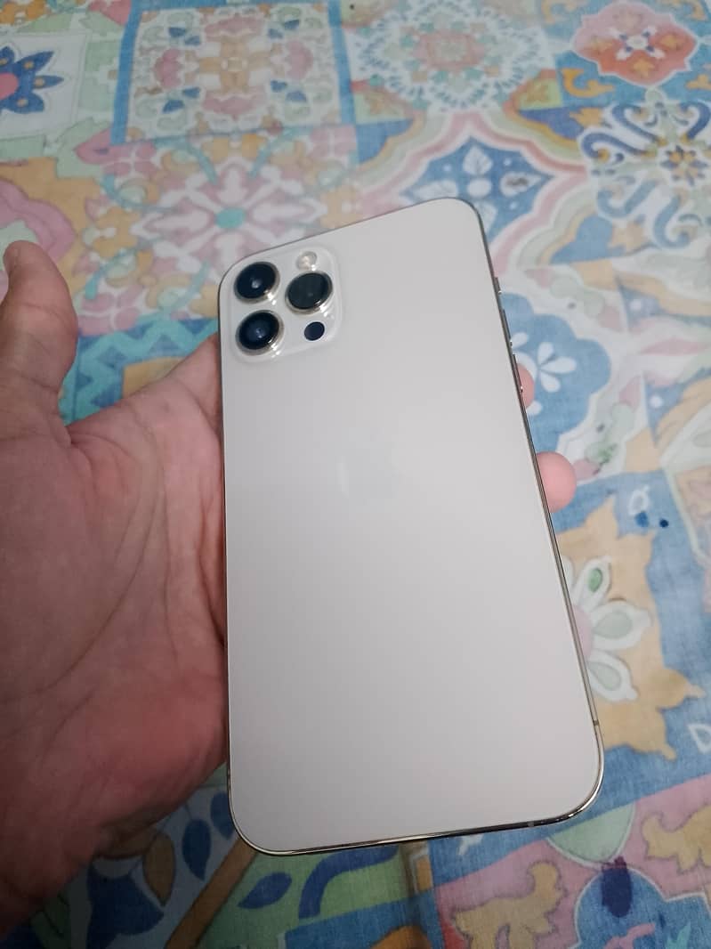 iphone 12 pro max 8