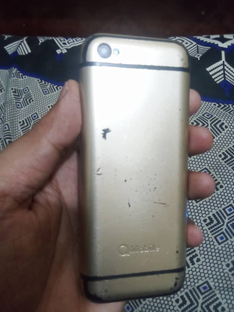 QMobile smart one 1