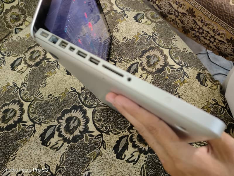 MacBook pro 2012 3