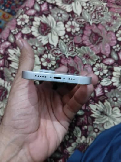 Iphone 13 like brand new