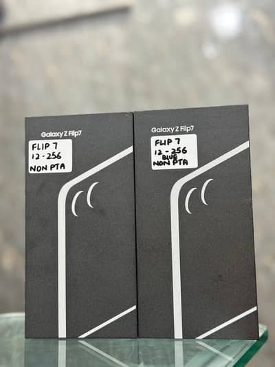 Samsung Galaxy Z Flip 7 12gb 256gb Box pack Non Pta Blue color