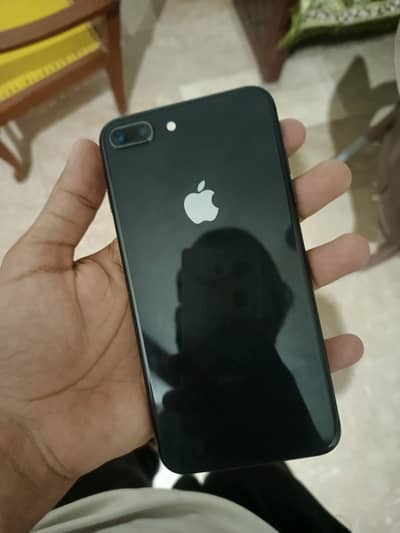 8+ Iphone 8 plus 64 GB Jv Very good condition