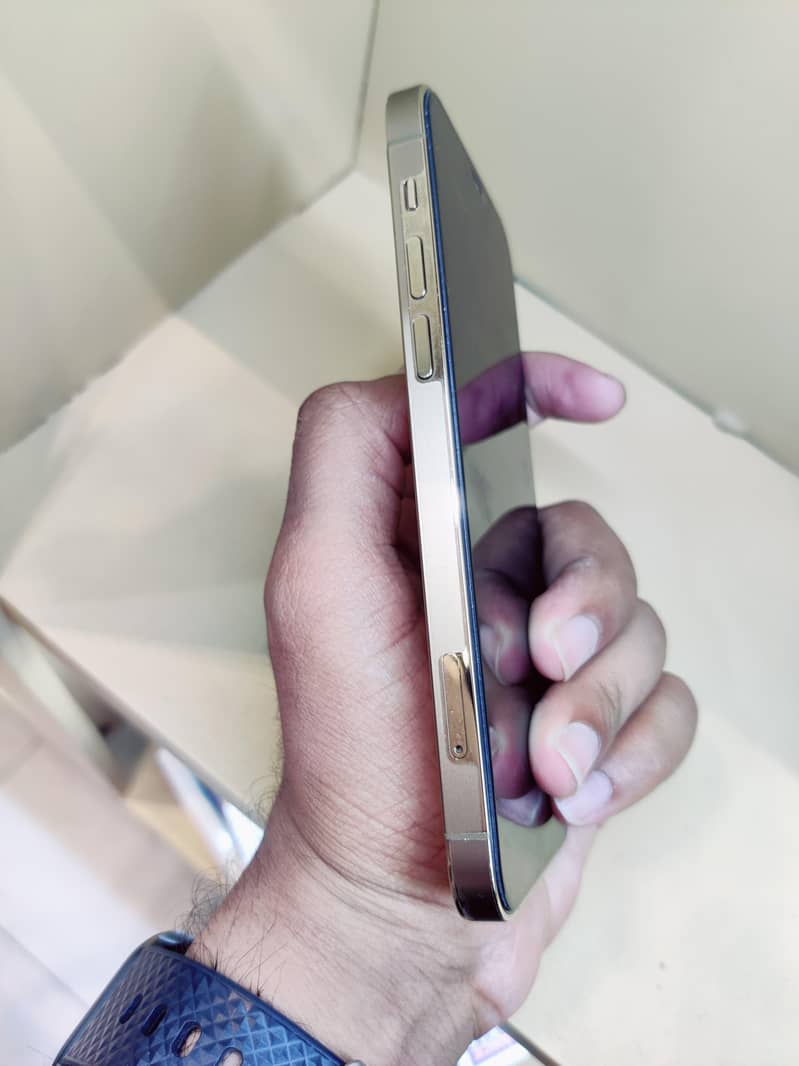 Iphone 12 Pro 2