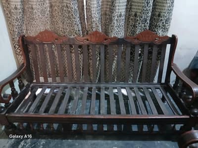sofas sale 10/10 condition 20k