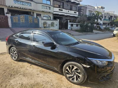 Honda Civic Oriel 1.8 i-VTEC CVT