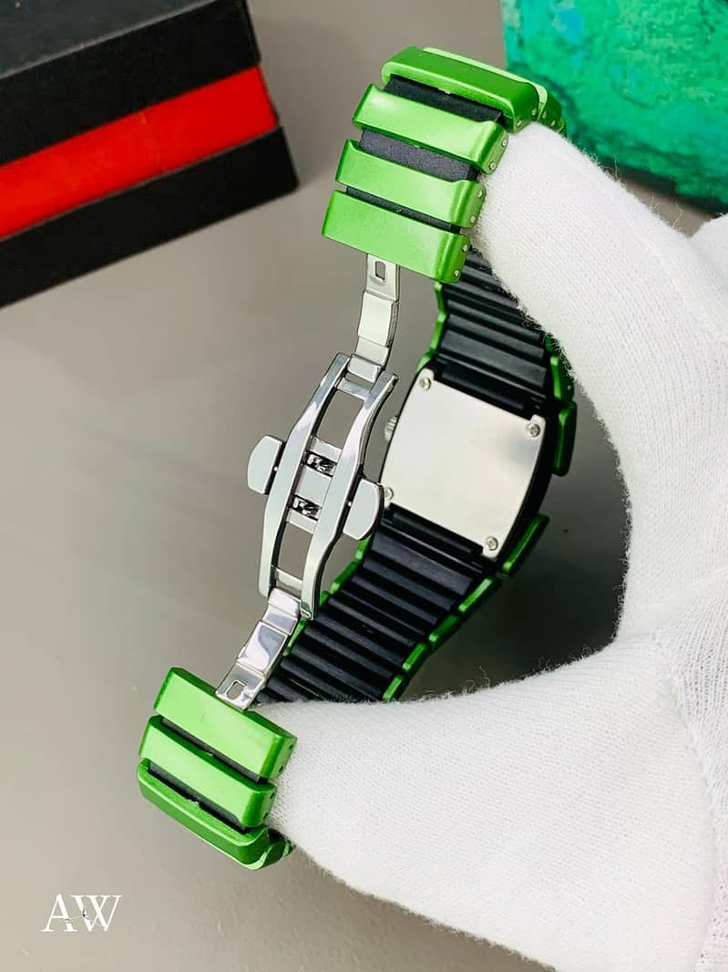 watch 0