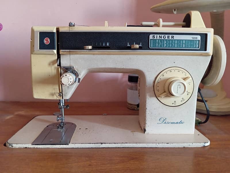 sewing machine 0