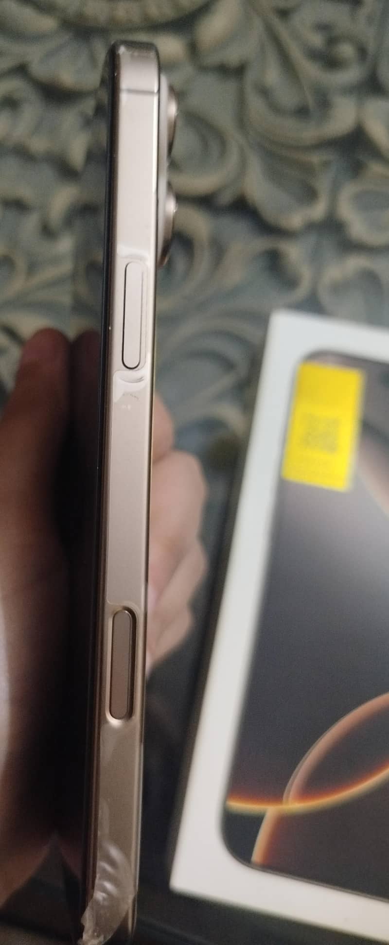 iPhone 16 pro max 1