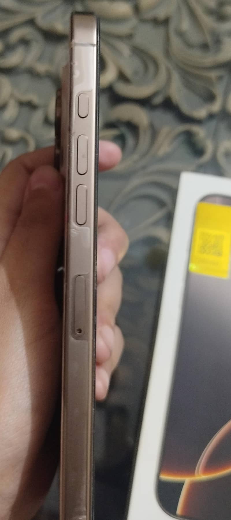 iPhone 16 pro max 3