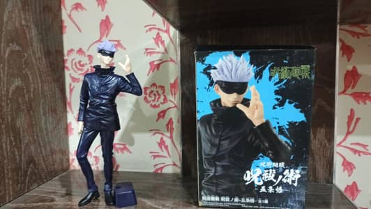 gojo saturo action figures
