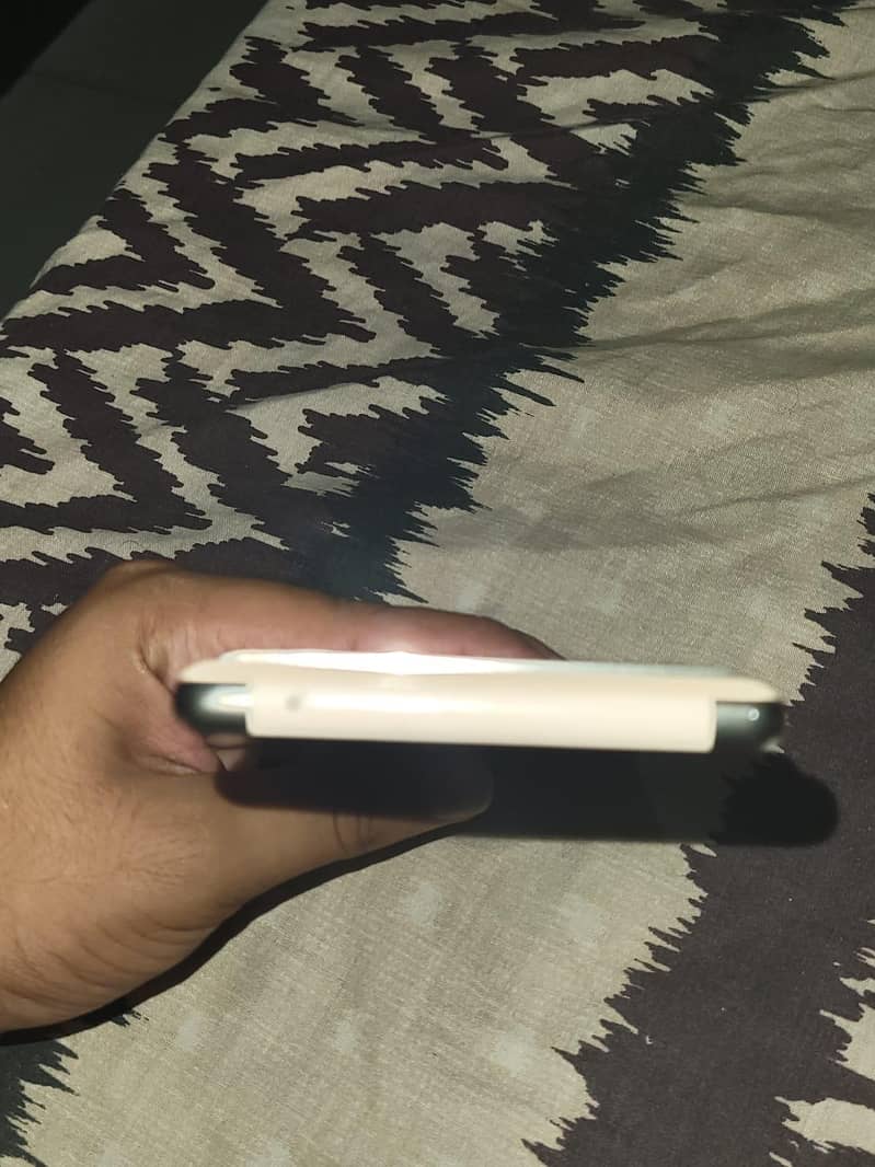 Google Pixel 6 pro 5