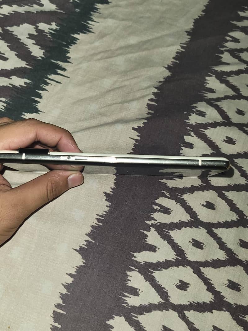 Google Pixel 6 pro 7