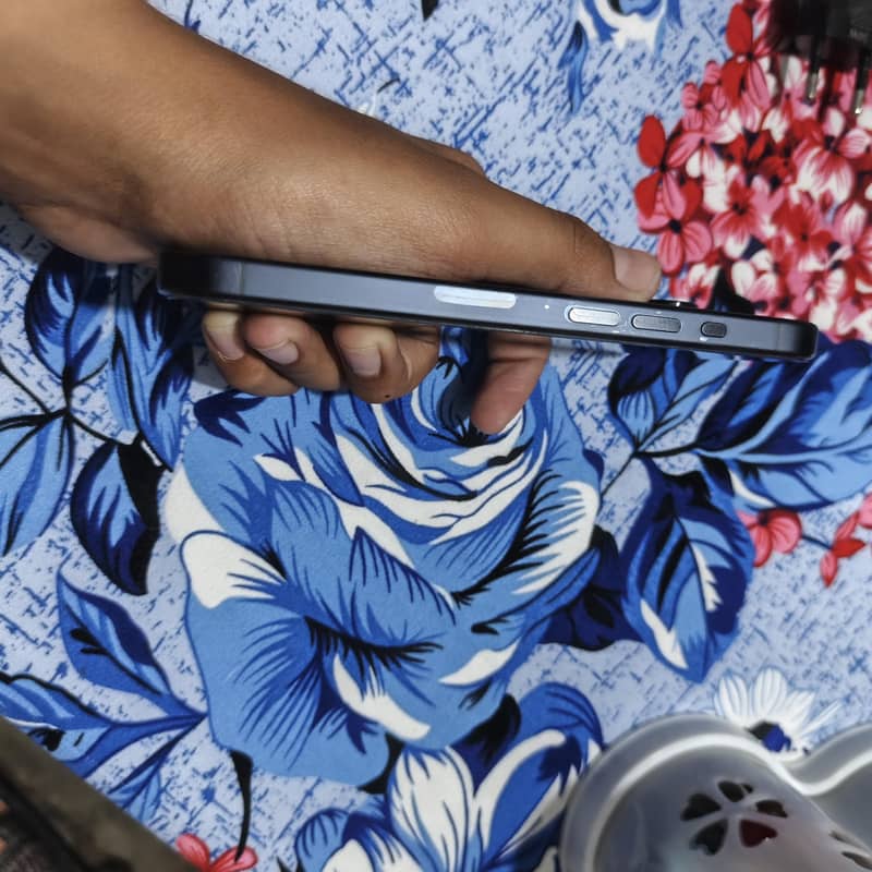 Iphone 15 pro 2