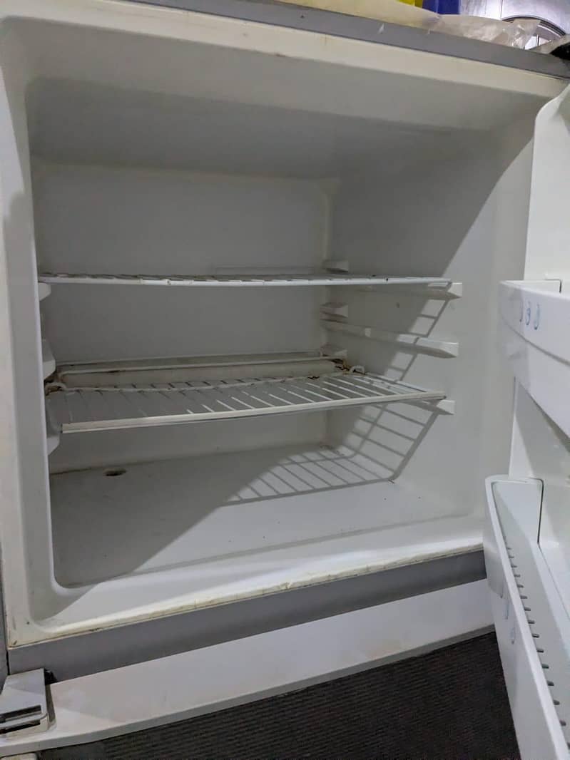 Fridge 4