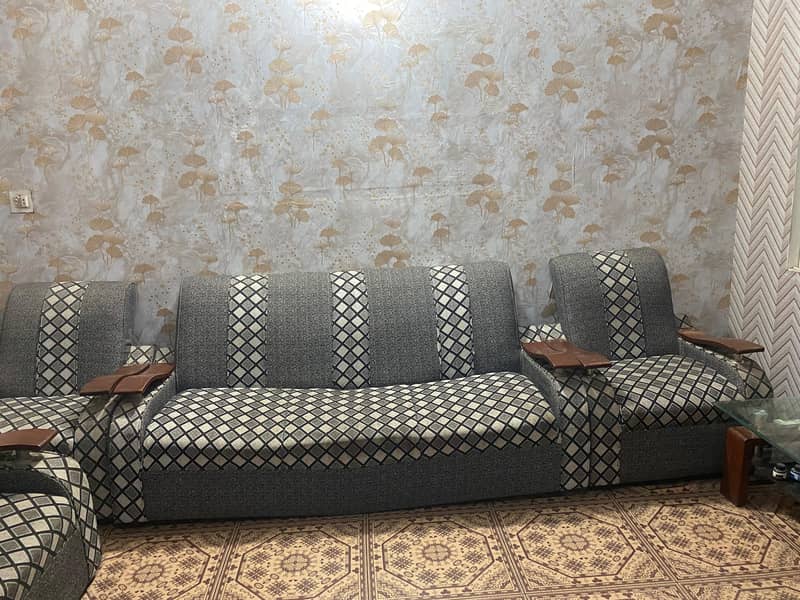 7 Seater 1
