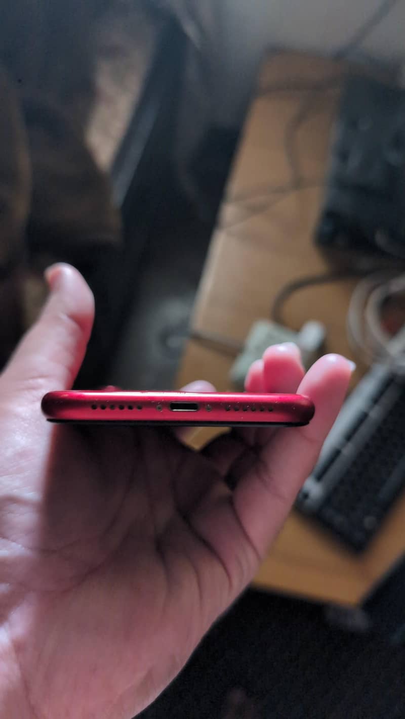 iPhone XR 1