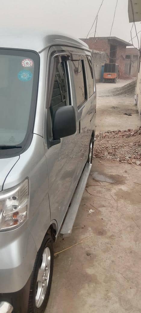 Hijet 5
