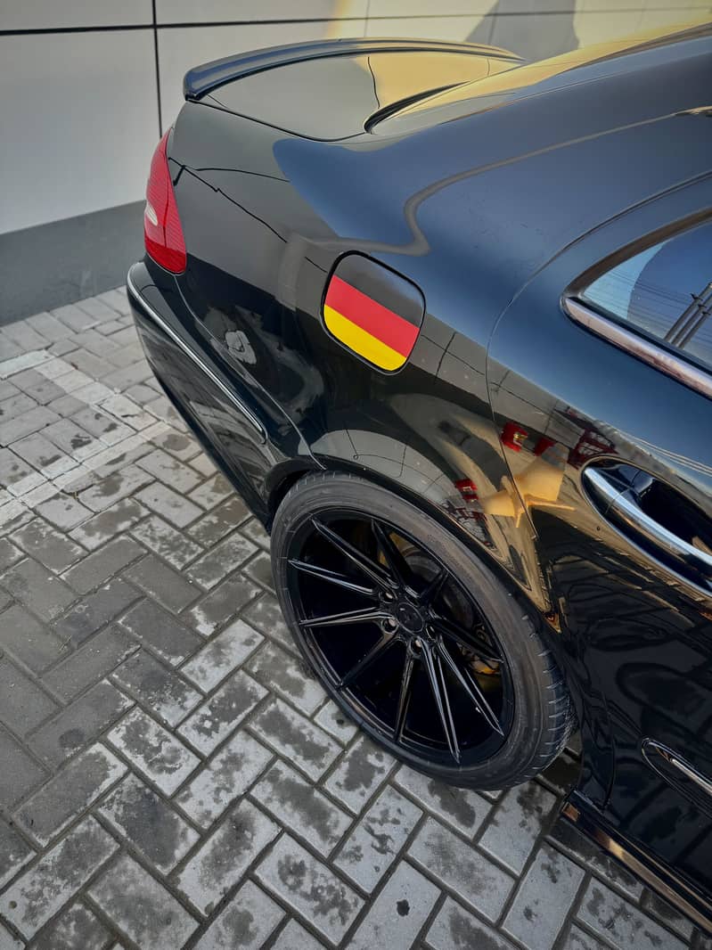 Mercedes e320 3