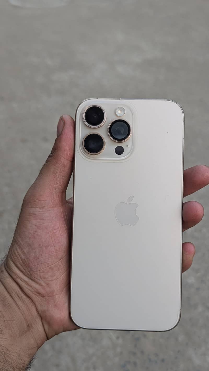 iphone 16 pro max  for sel 2